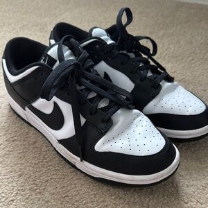 Nike Classic Black and White Low-Tops Dunks